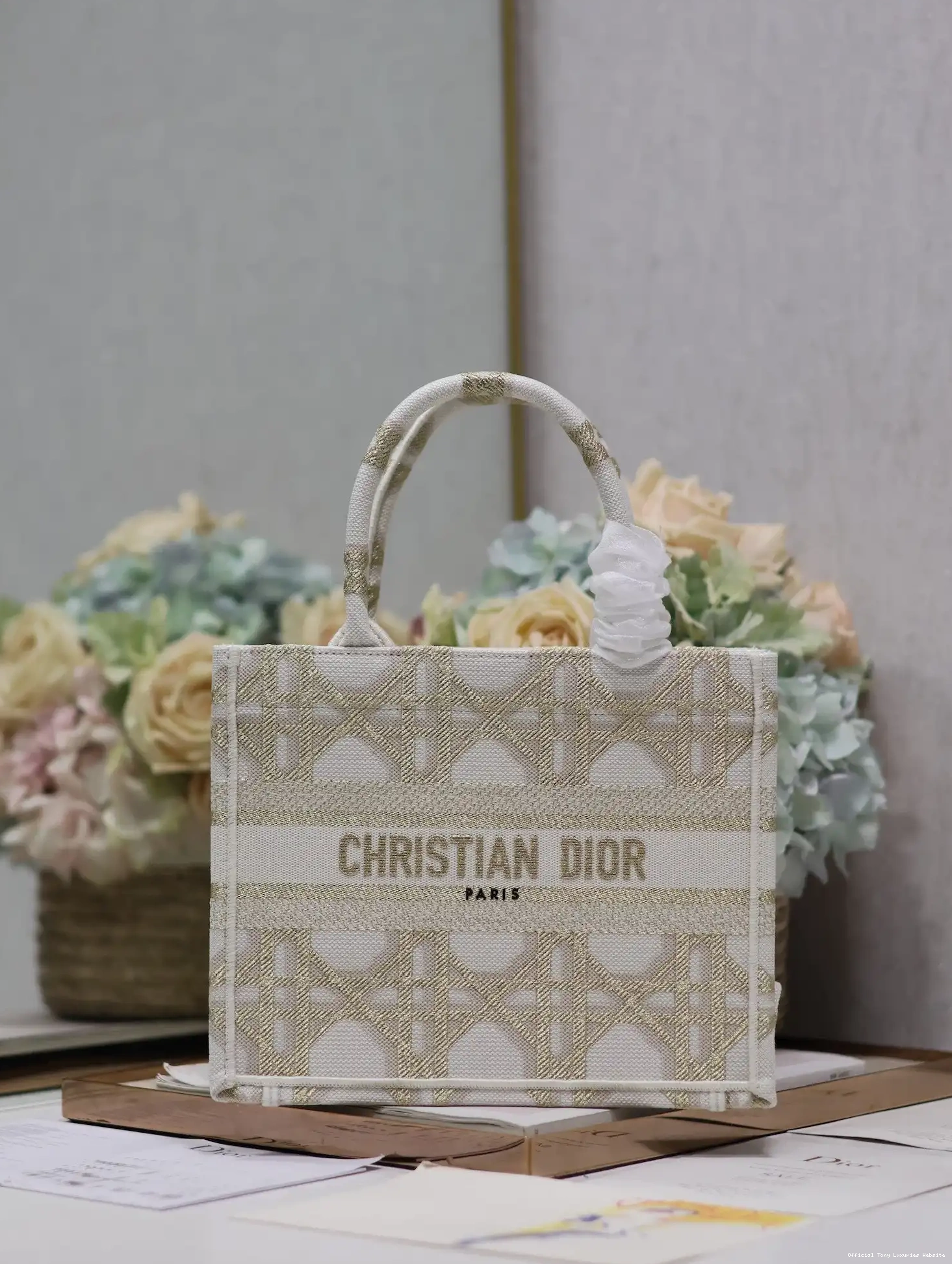 diro TOTE-26.5*21*14CM SMALL BOOK 0512